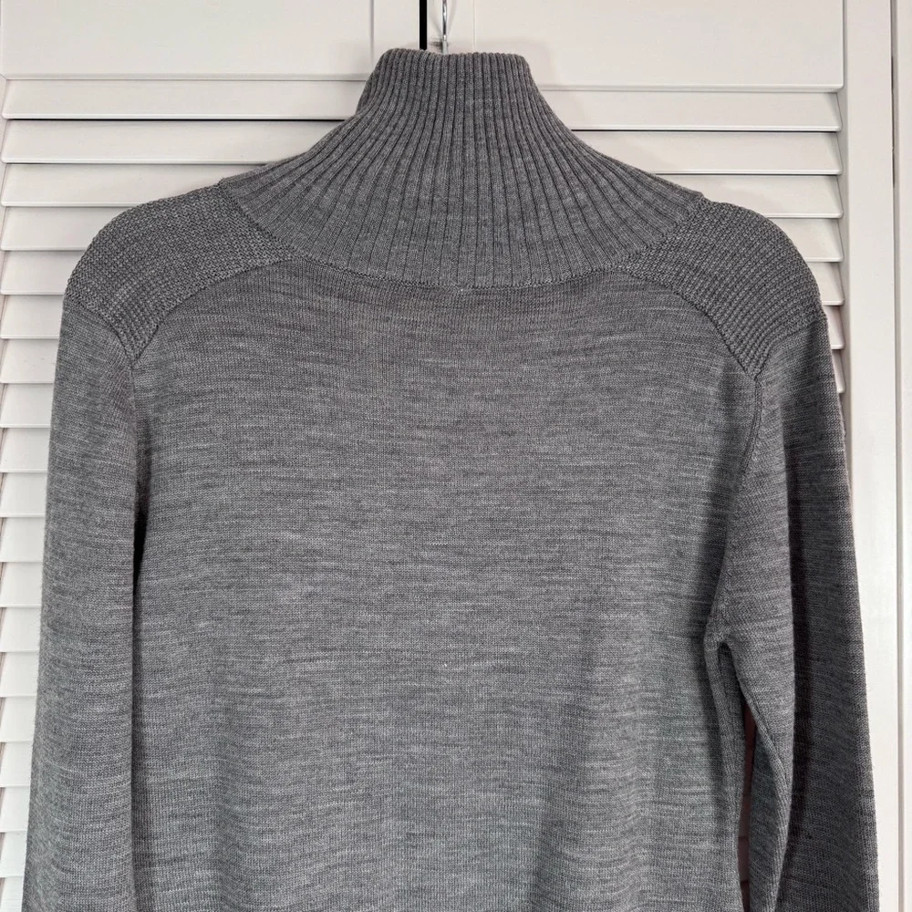 Kuhl Alpine Merino Wool Blend Asymmetric Zip Up Sweater Gray Size Small